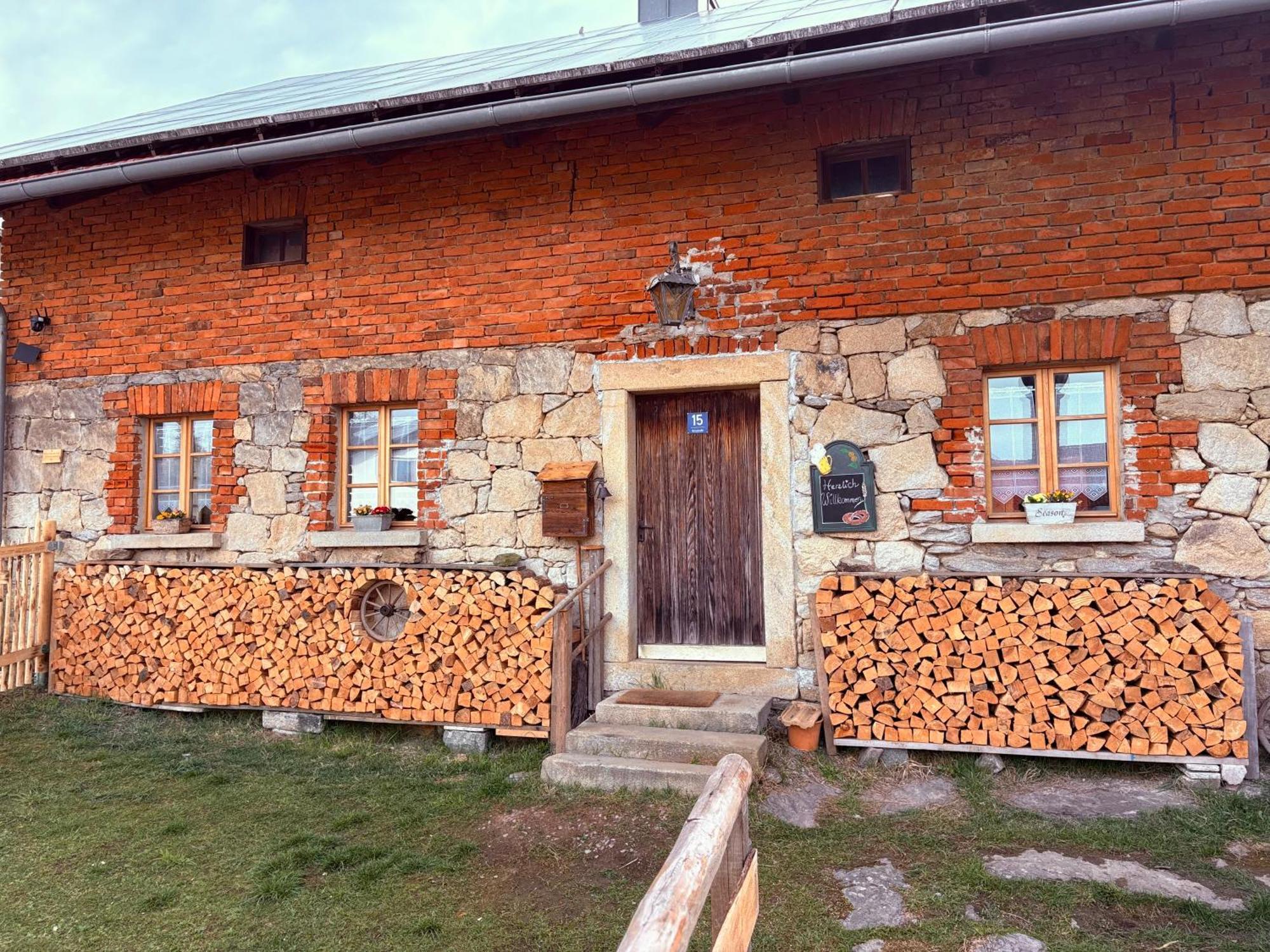 Вилла Zum Oidn Schmie Haus Pemfling Экстерьер фото